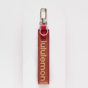 ✨NWT✨ Lululemon: Lunar New Year Never Lost Keychain Metallic Wordmark